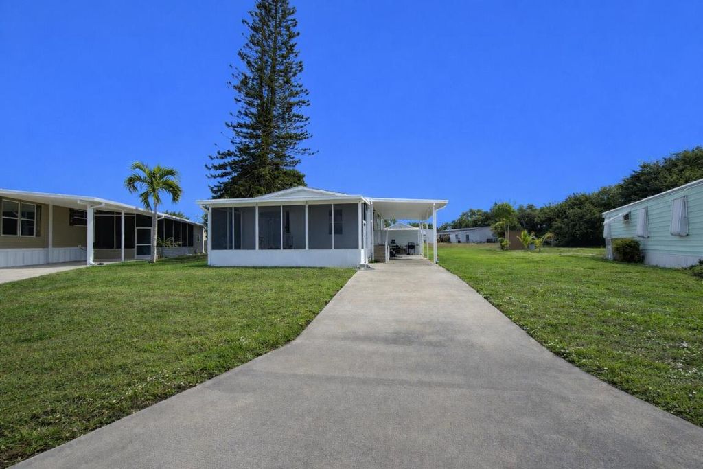 Photo of 6900 SE Congress Street, Hobe Sound, FL 33455 (MLS # R11154383)