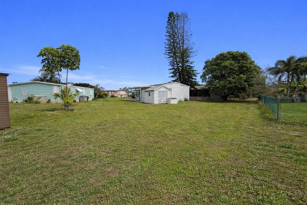 Photo of 6900 SE Congress Street, Hobe Sound, FL 33455 (MLS # R11154383)