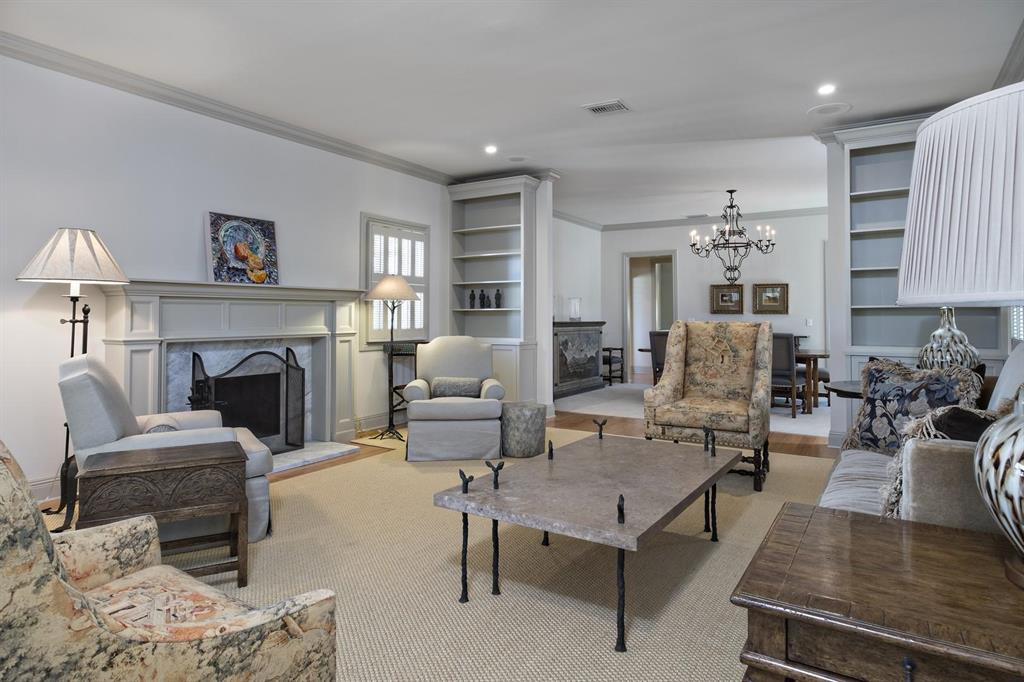 JUPITER HILLS VILLAGE II CONDO - Residential