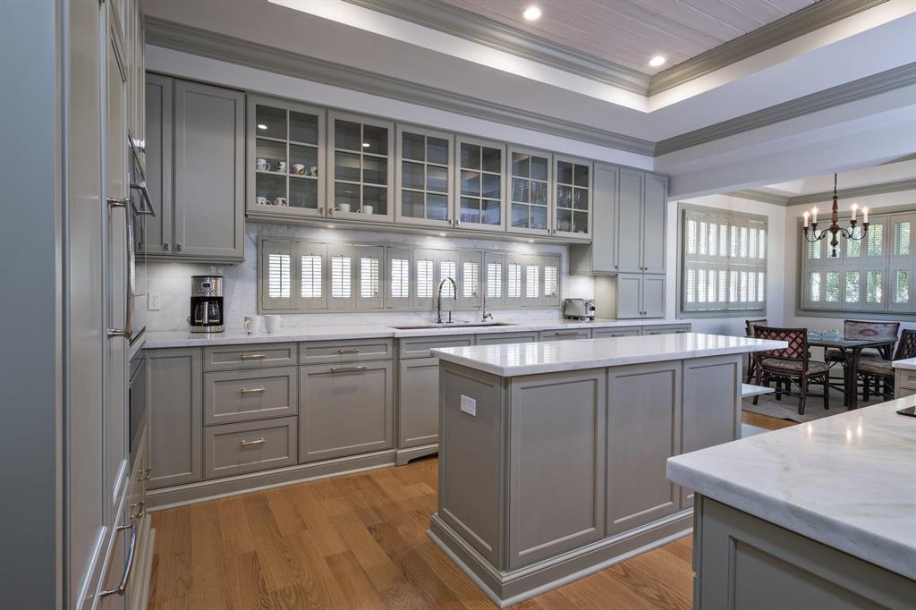 JUPITER HILLS VILLAGE II CONDO - Residential