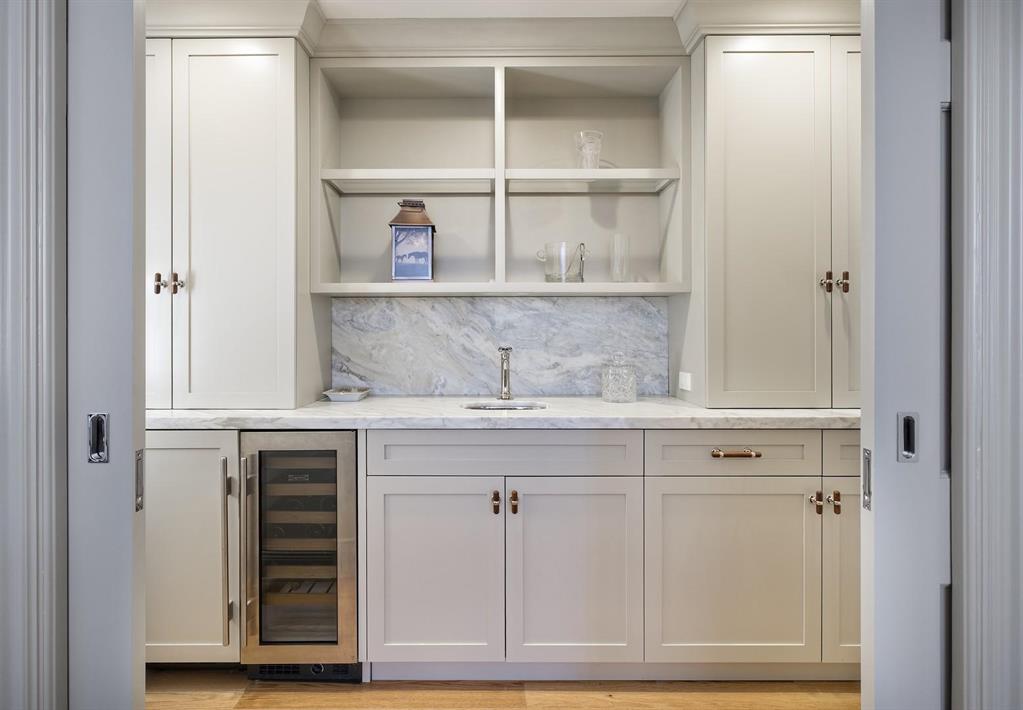 JUPITER HILLS VILLAGE II CONDO - Residential