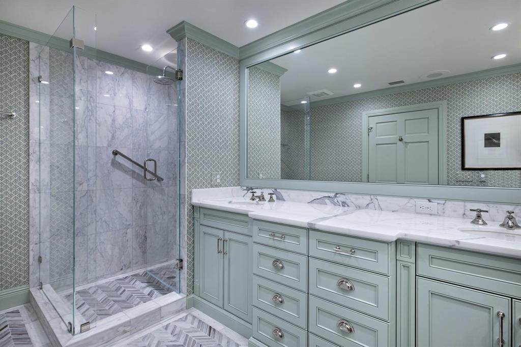 JUPITER HILLS VILLAGE II CONDO - Residential