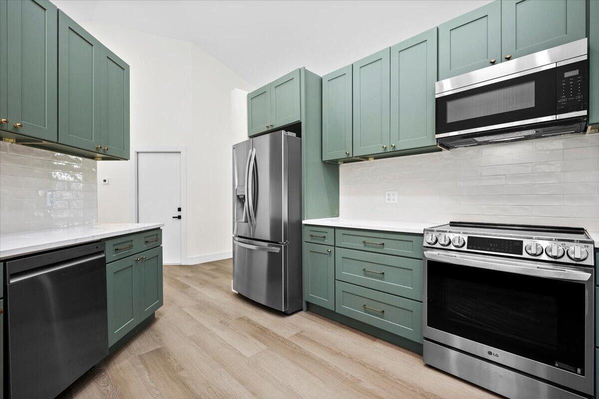 Palm Beach Country Estate - Residential