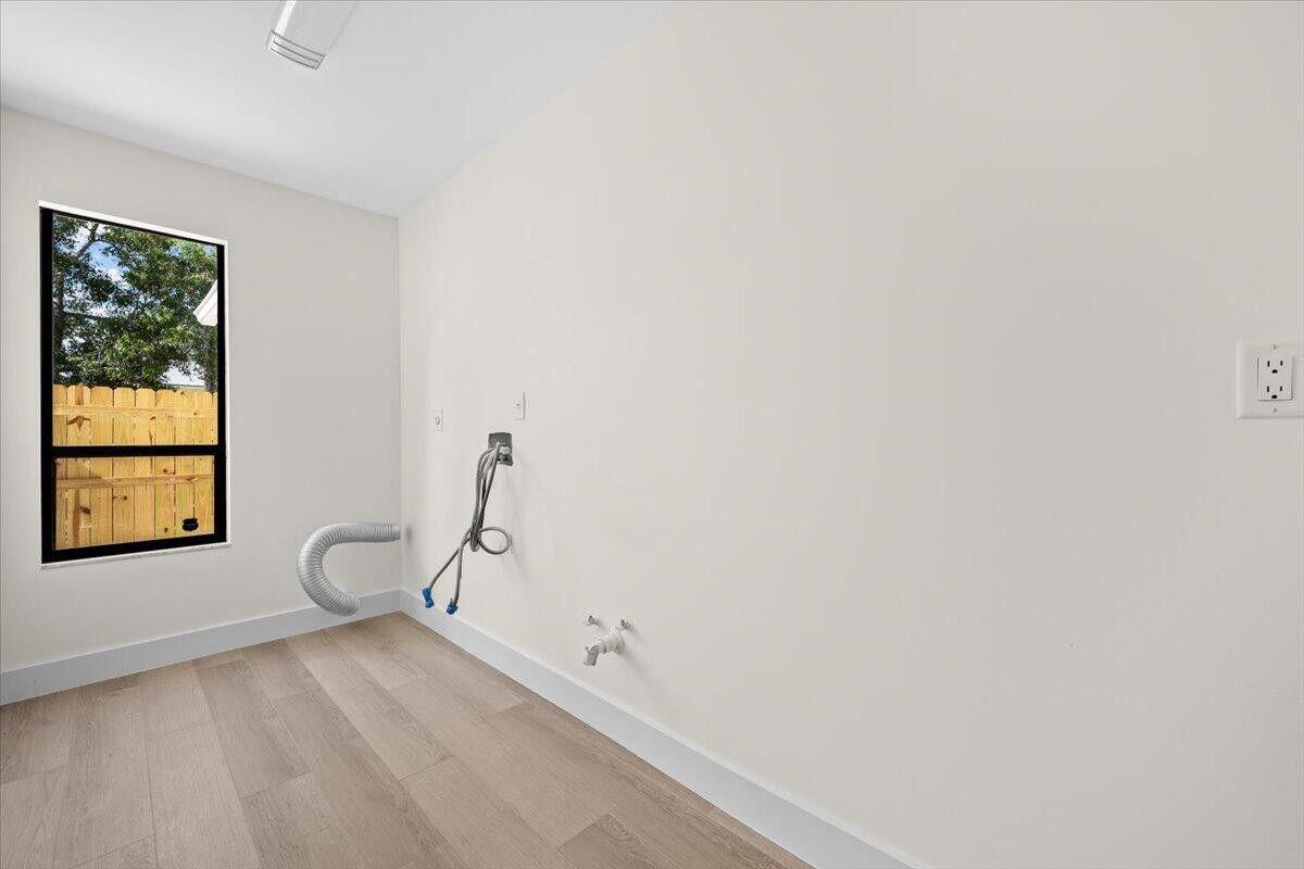 Palm Beach Country Estate - Residential