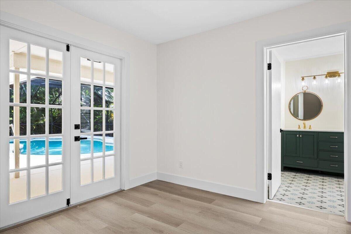 Palm Beach Country Estate - Residential