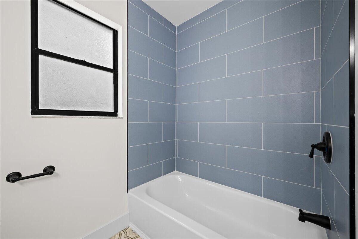 Palm Beach Country Estate - Residential