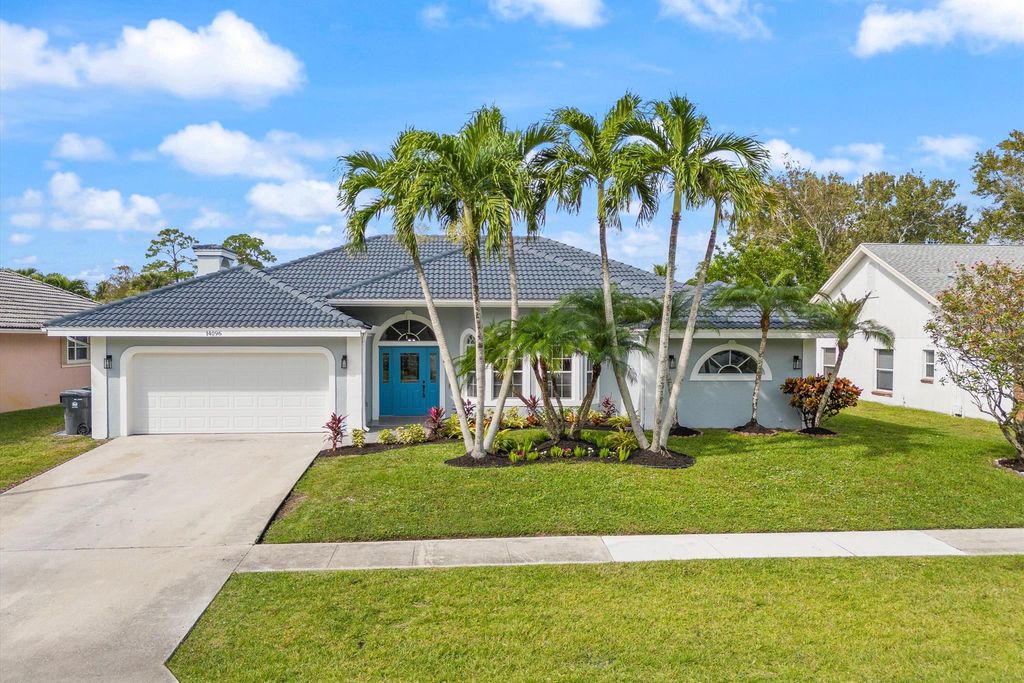Photo of 14096 Aster Avenue, Wellington, FL 33414 (MLS # R10940399)