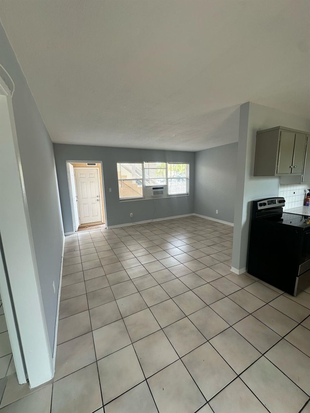 Photo of 2917 Middle River Drive #2, Wilton Manors, FL 33306 (MLS # F10494405)