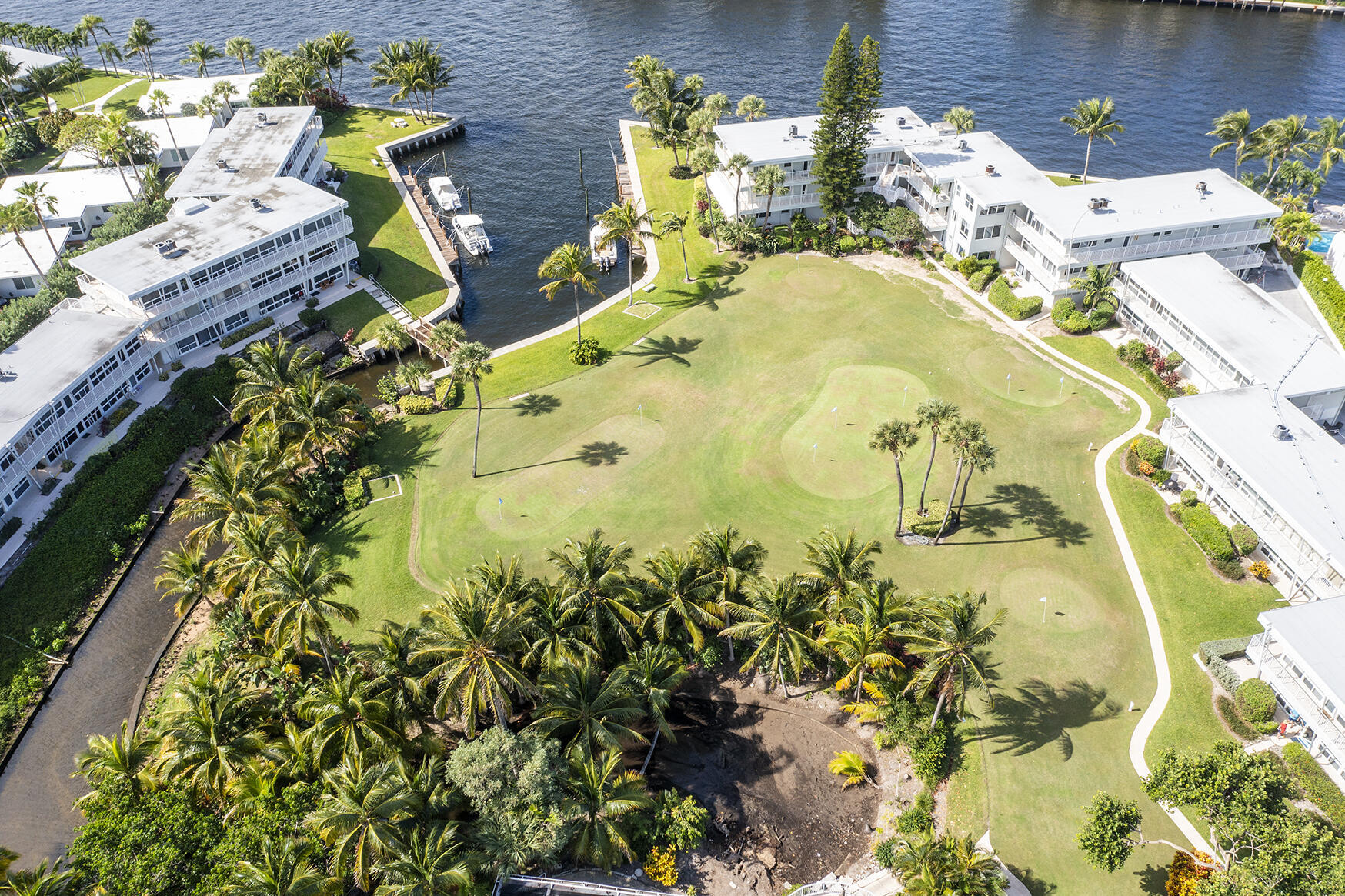 SEA CLUB OF HILLSBORO BEACH - Residential