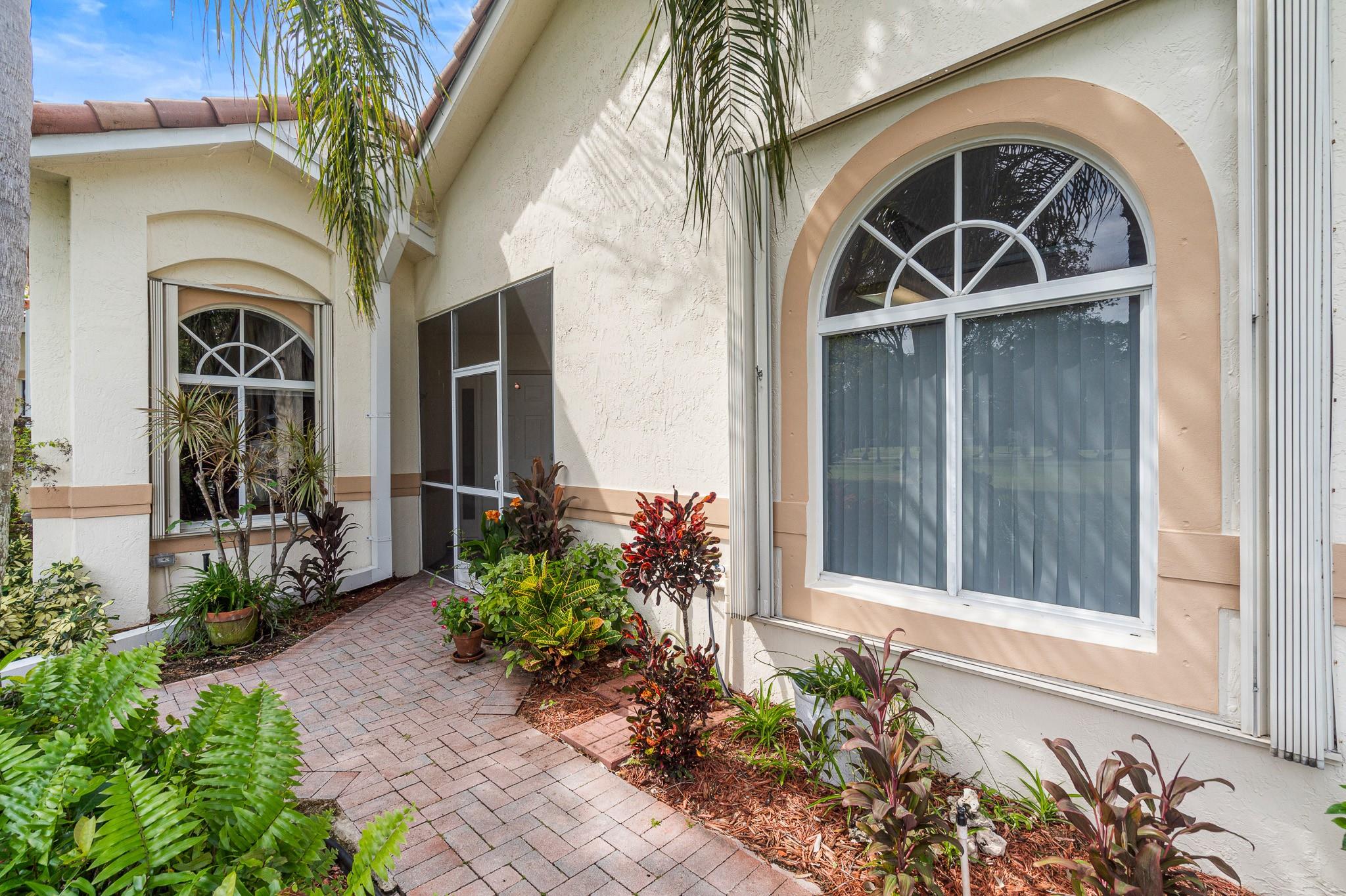 FAIRVIEW POINTE - Residential