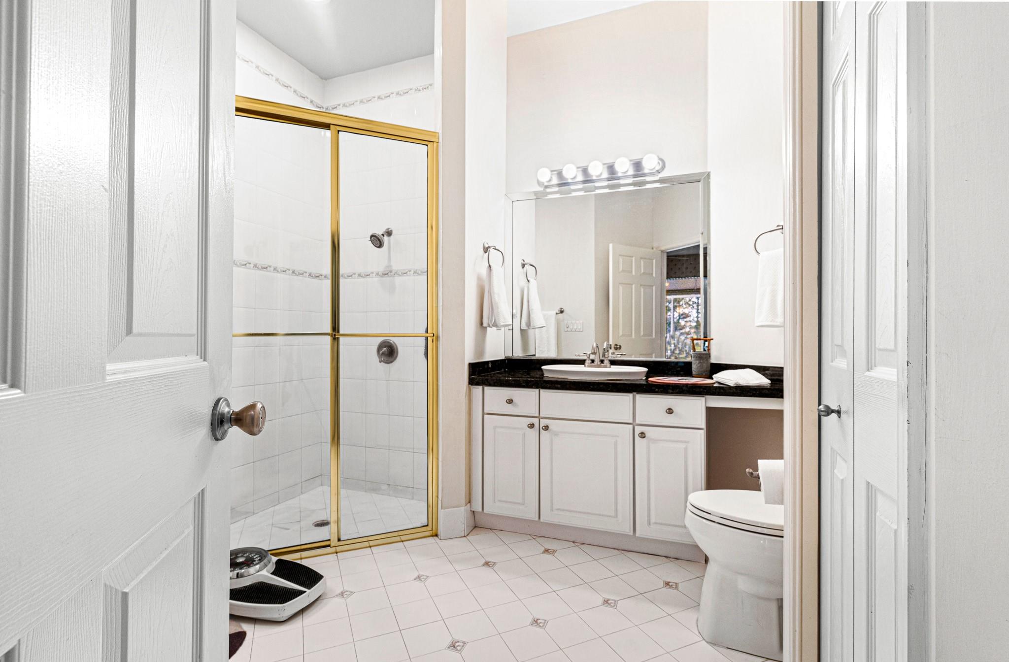 FAIRVIEW POINTE - Residential