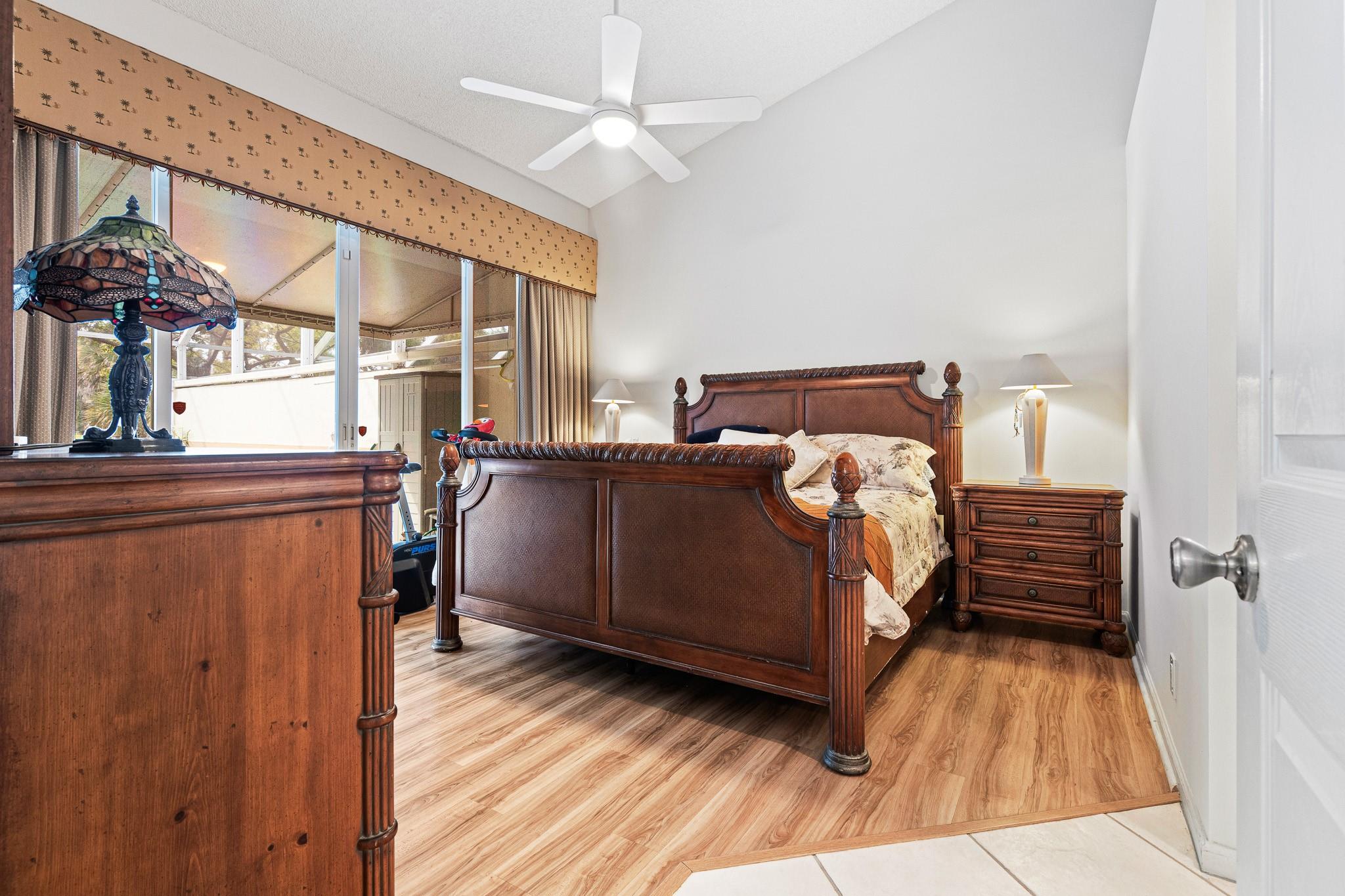 FAIRVIEW POINTE - Residential