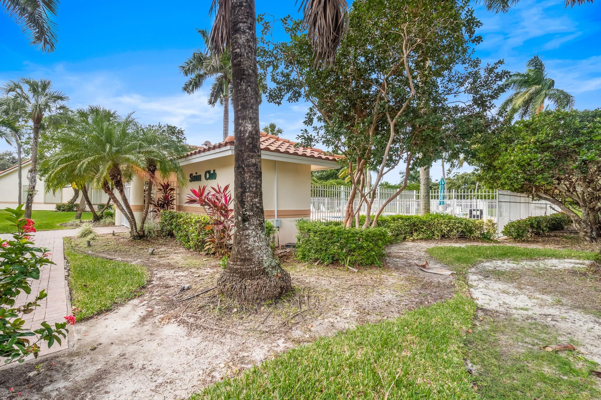 FAIRVIEW POINTE - Residential