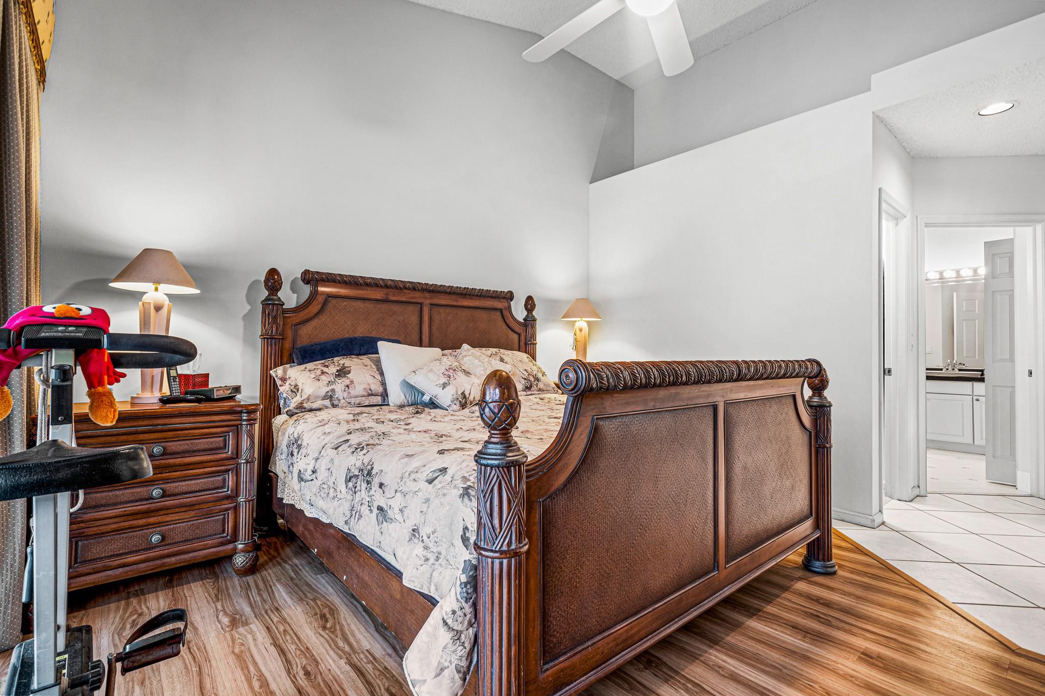 FAIRVIEW POINTE - Residential