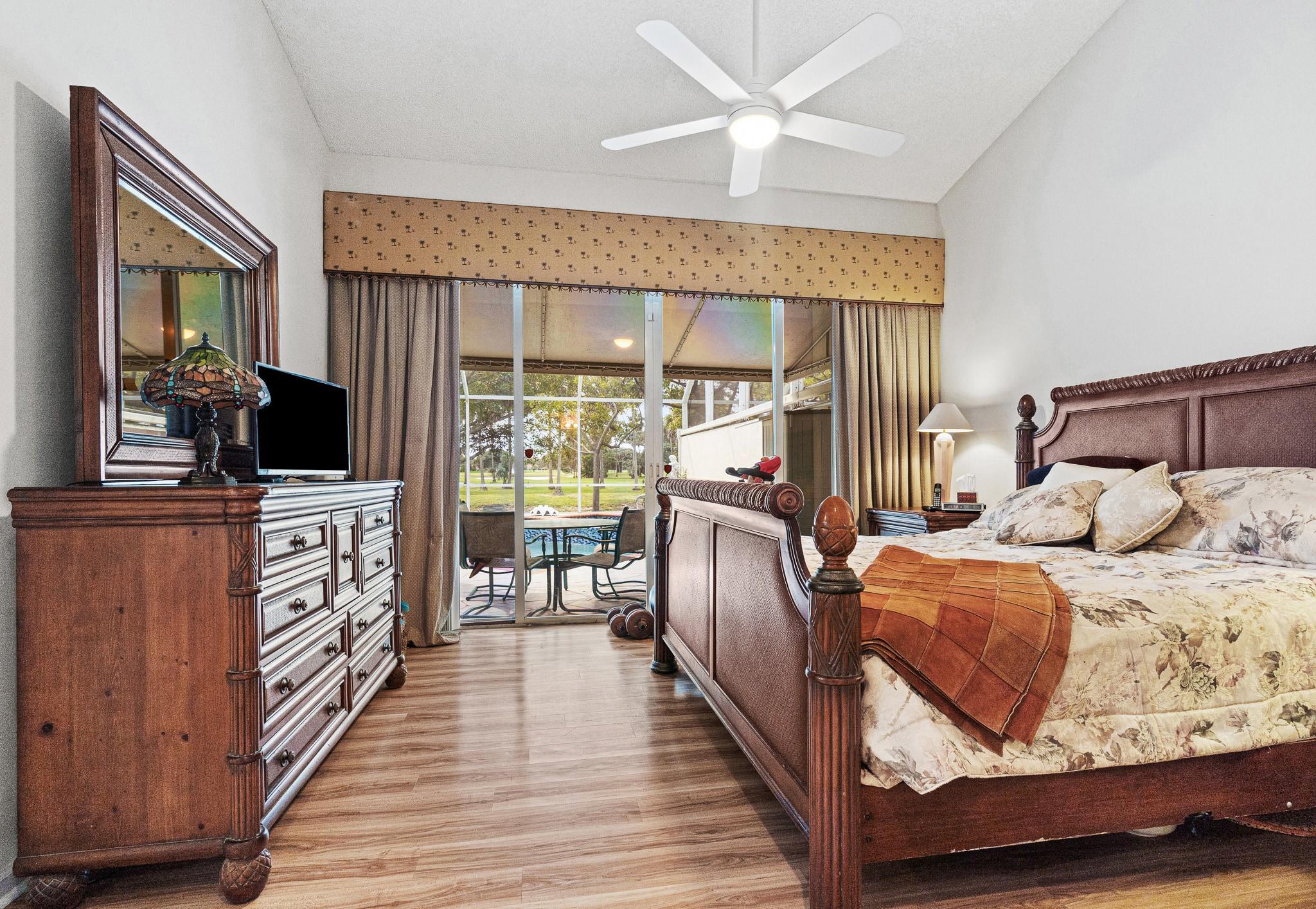 FAIRVIEW POINTE - Residential