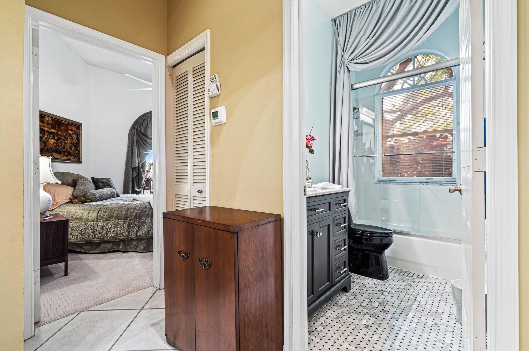 FAIRVIEW POINTE - Residential