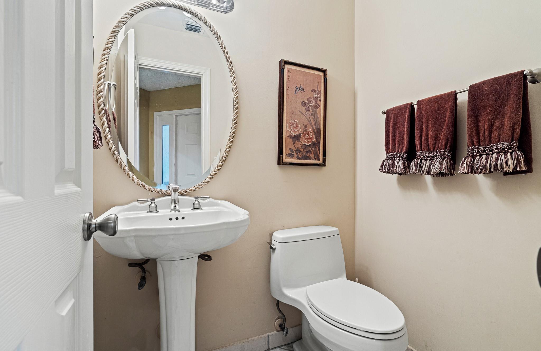 FAIRVIEW POINTE - Residential