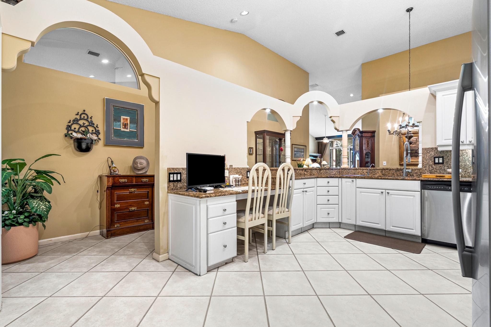 FAIRVIEW POINTE - Residential