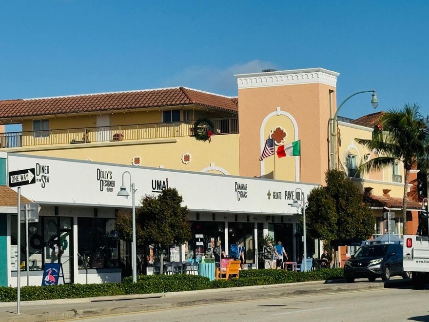 Beautiful retail space located in the very affluent Commercial Blvd. Lauderdale By the Sea. Steps from the beach. This beautiful location is surrounded by great restaurants with live music, boutiques, beach stores, jewelry stores, art galleries, wine bars. Close to Federal Highway and steps from the Intracoastal. Many events in the area: Christmas by the Sea, Friday Nights music, Easter Egg Hunt, Dive into Summer, 4th of July, Boo by the Sea, Veterans Day. 2 cars parking in the back.