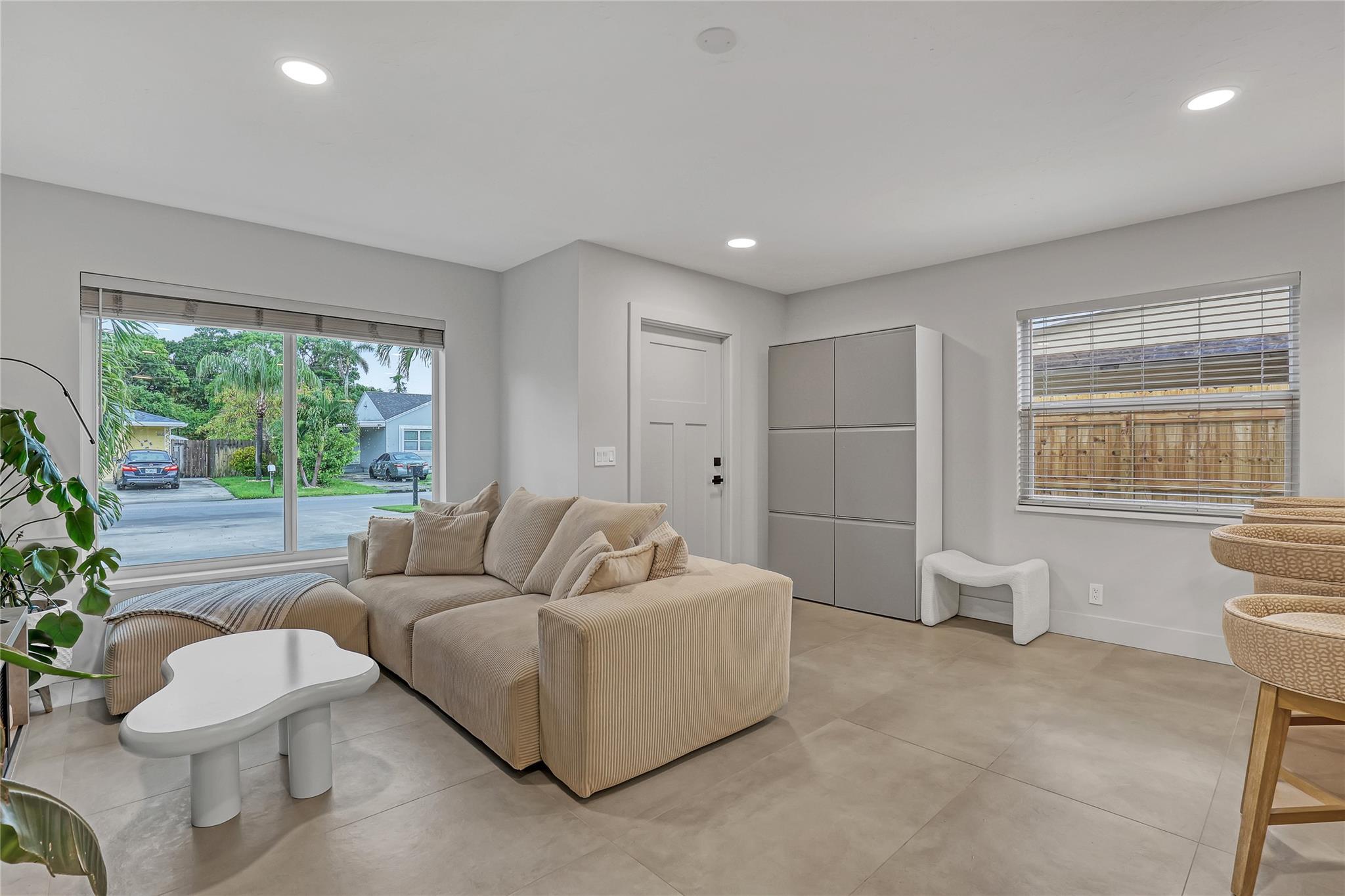 Lantana Amd - Residential Lease