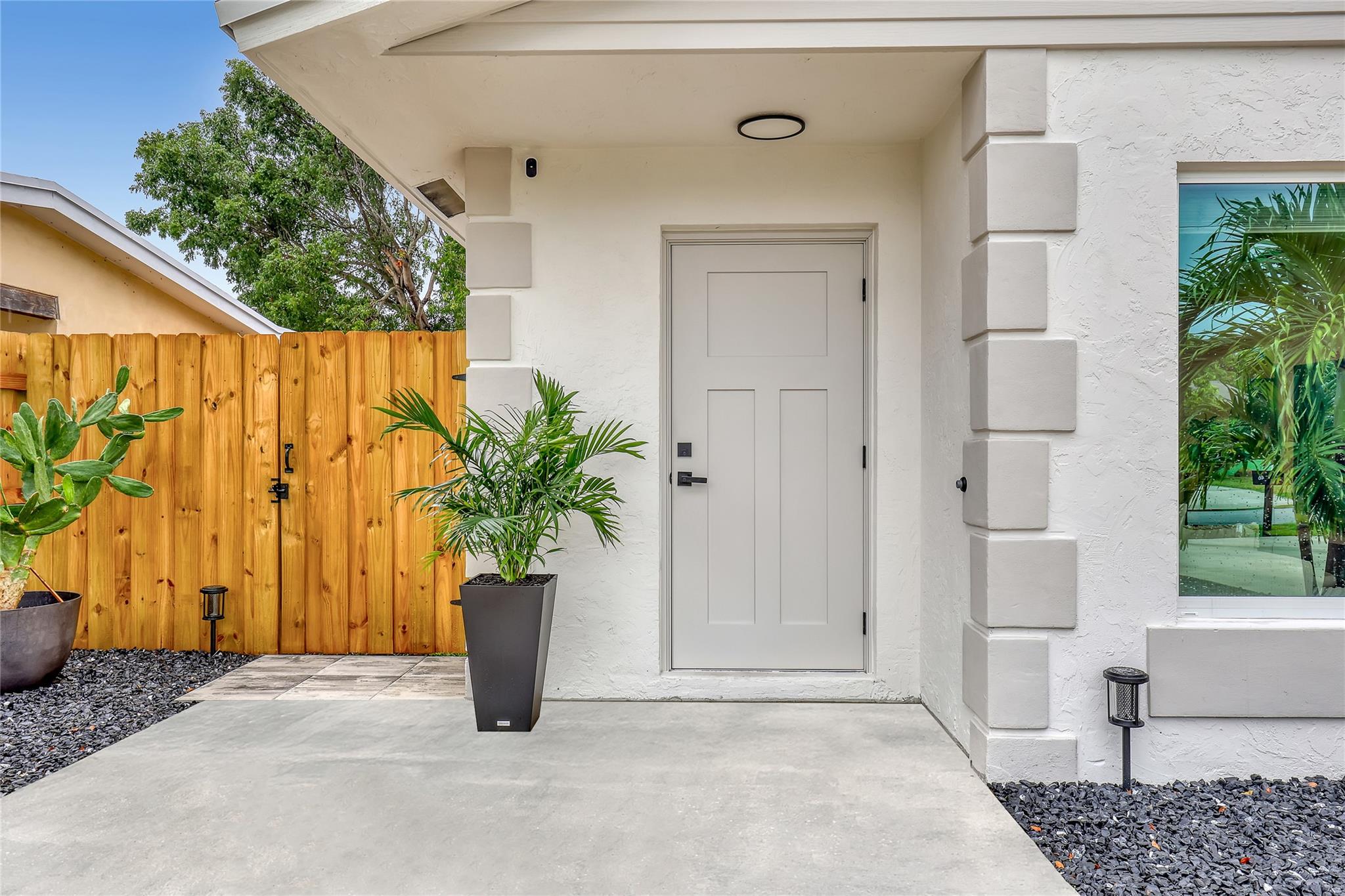 Lantana Amd - Residential Lease