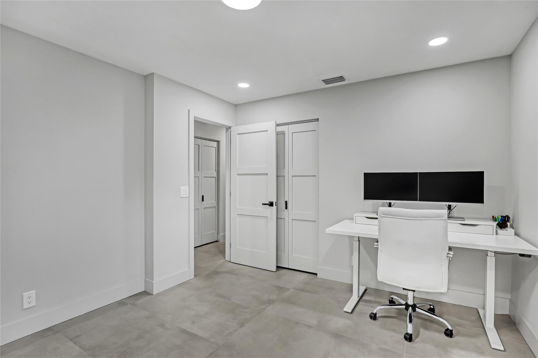 Lantana Amd - Residential Lease