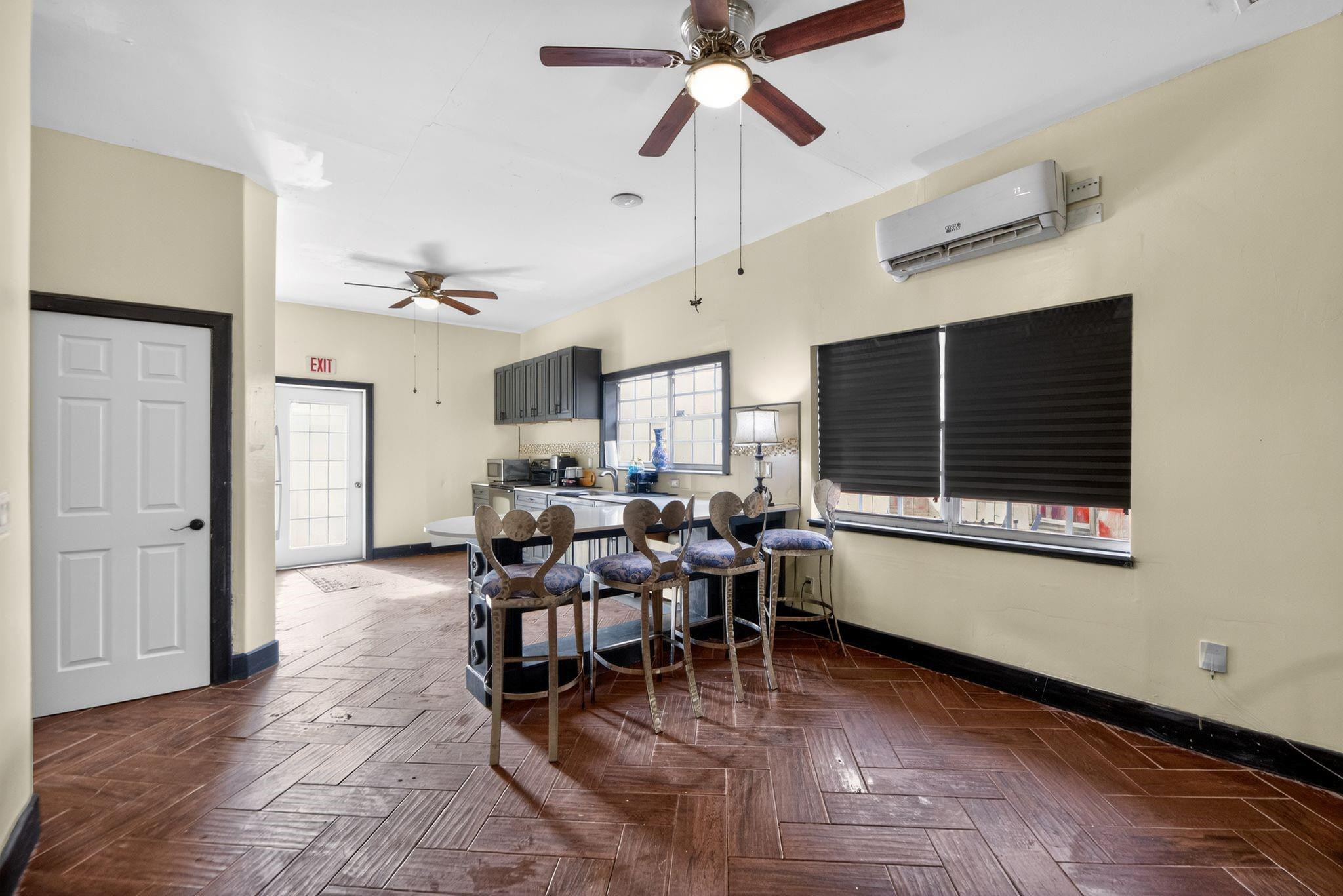 HOLLYWOOD SOUTH SIDE ADD - Residential