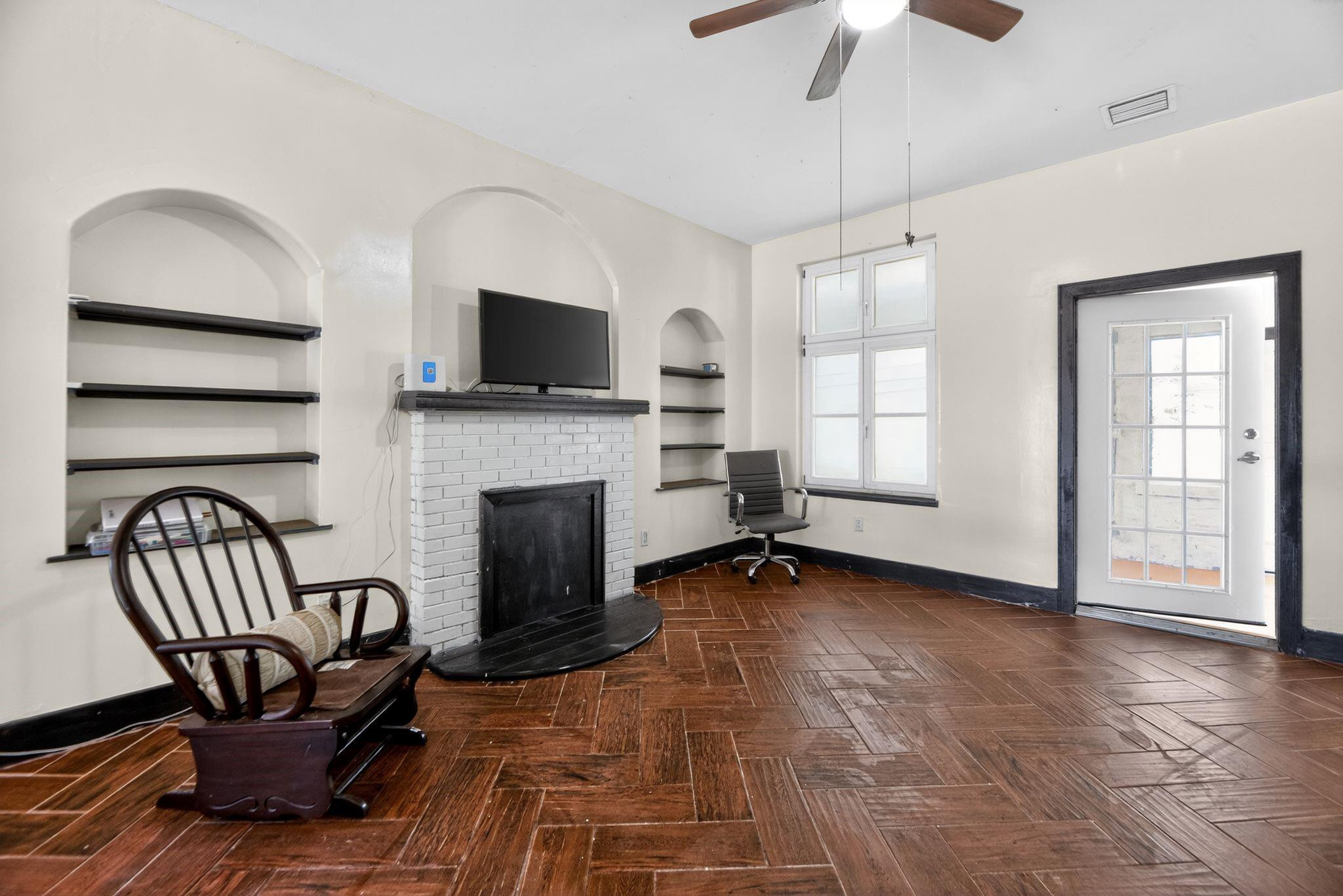 HOLLYWOOD SOUTH SIDE ADD - Residential