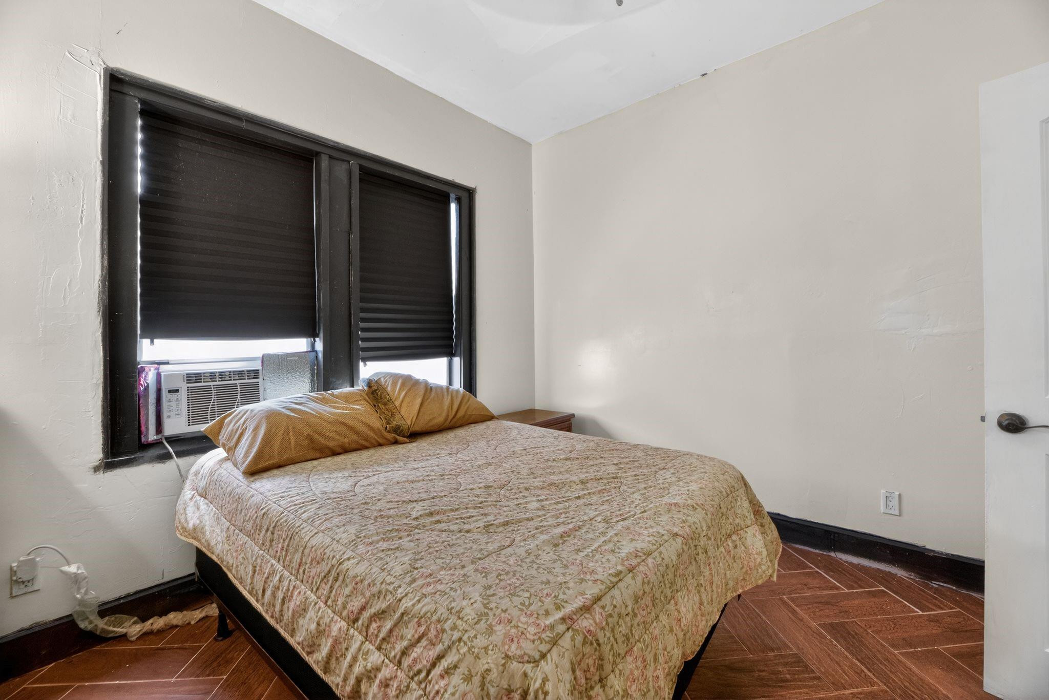 HOLLYWOOD SOUTH SIDE ADD - Residential