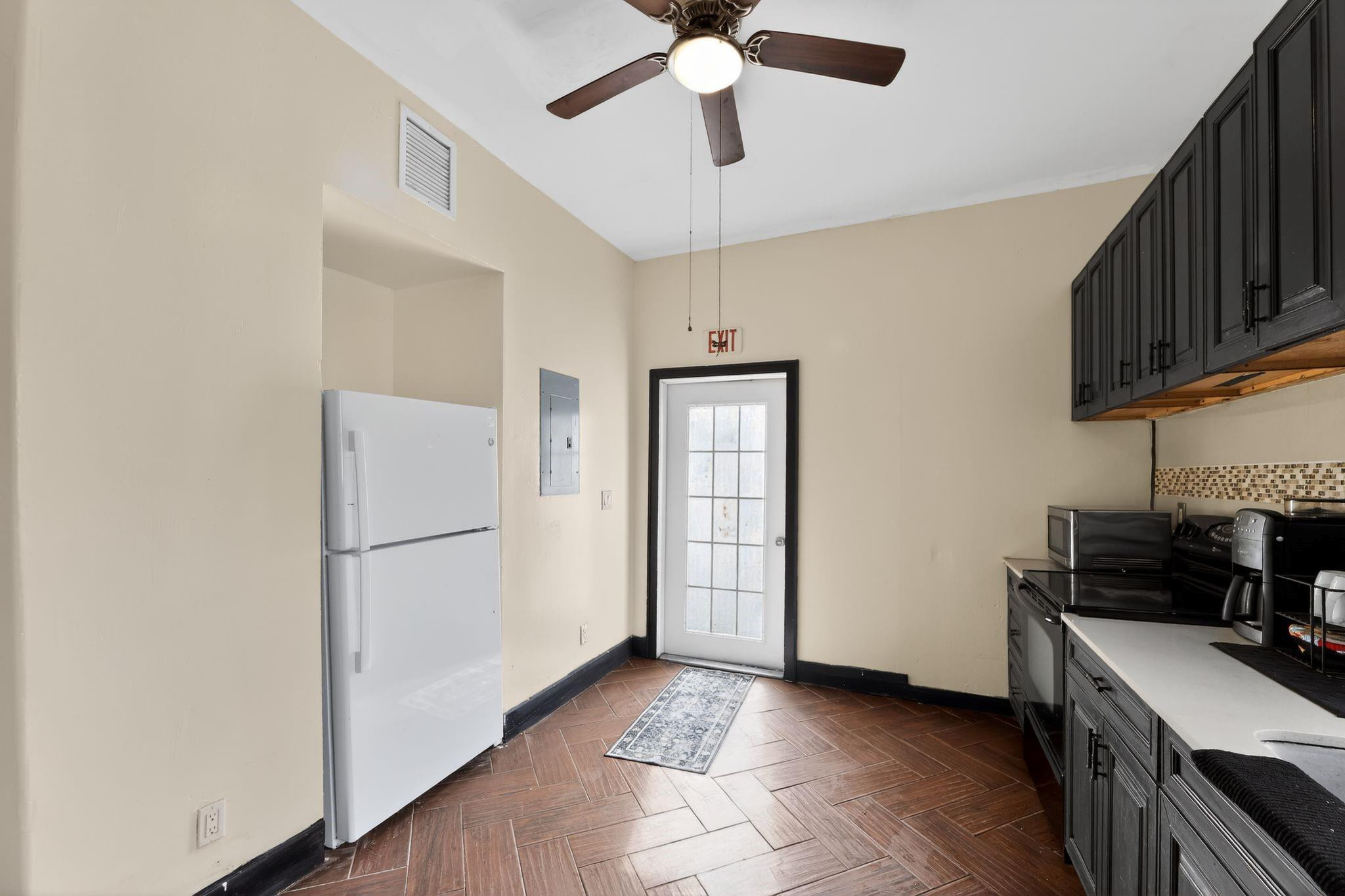 HOLLYWOOD SOUTH SIDE ADD - Residential