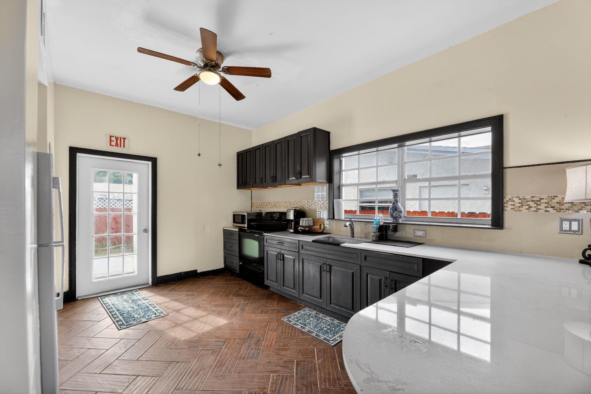 HOLLYWOOD SOUTH SIDE ADD - Residential