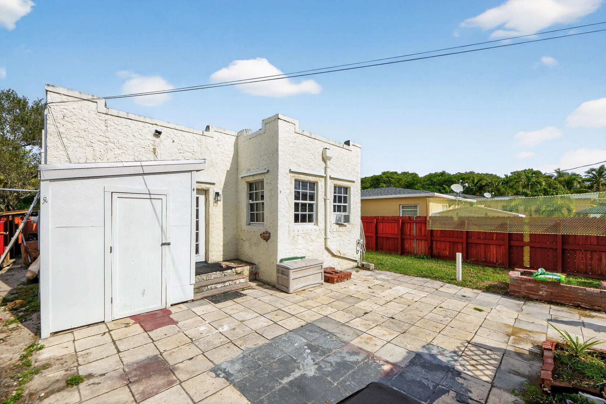 HOLLYWOOD SOUTH SIDE ADD - Residential