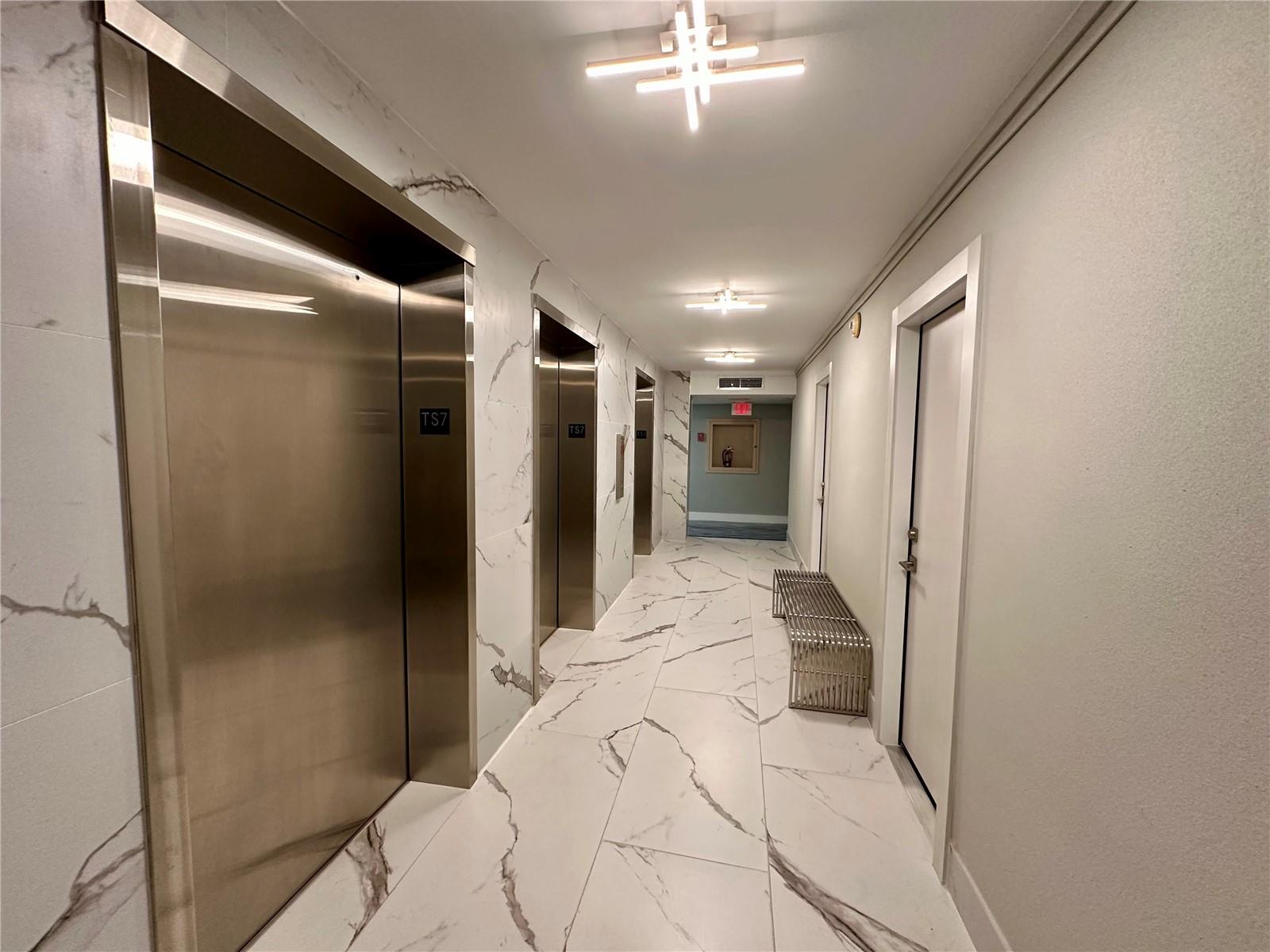 LA MER ESTATES WEST CONDO - Residential