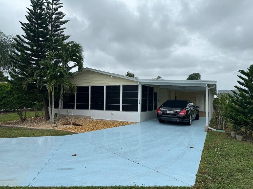 Photo of 2800 Hook Court, Port Saint Lucie, FL 34952 (MLS # R10936373)