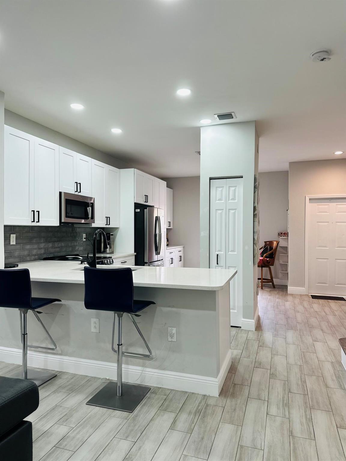 MERRICK PRESERVE CONDO - Residential