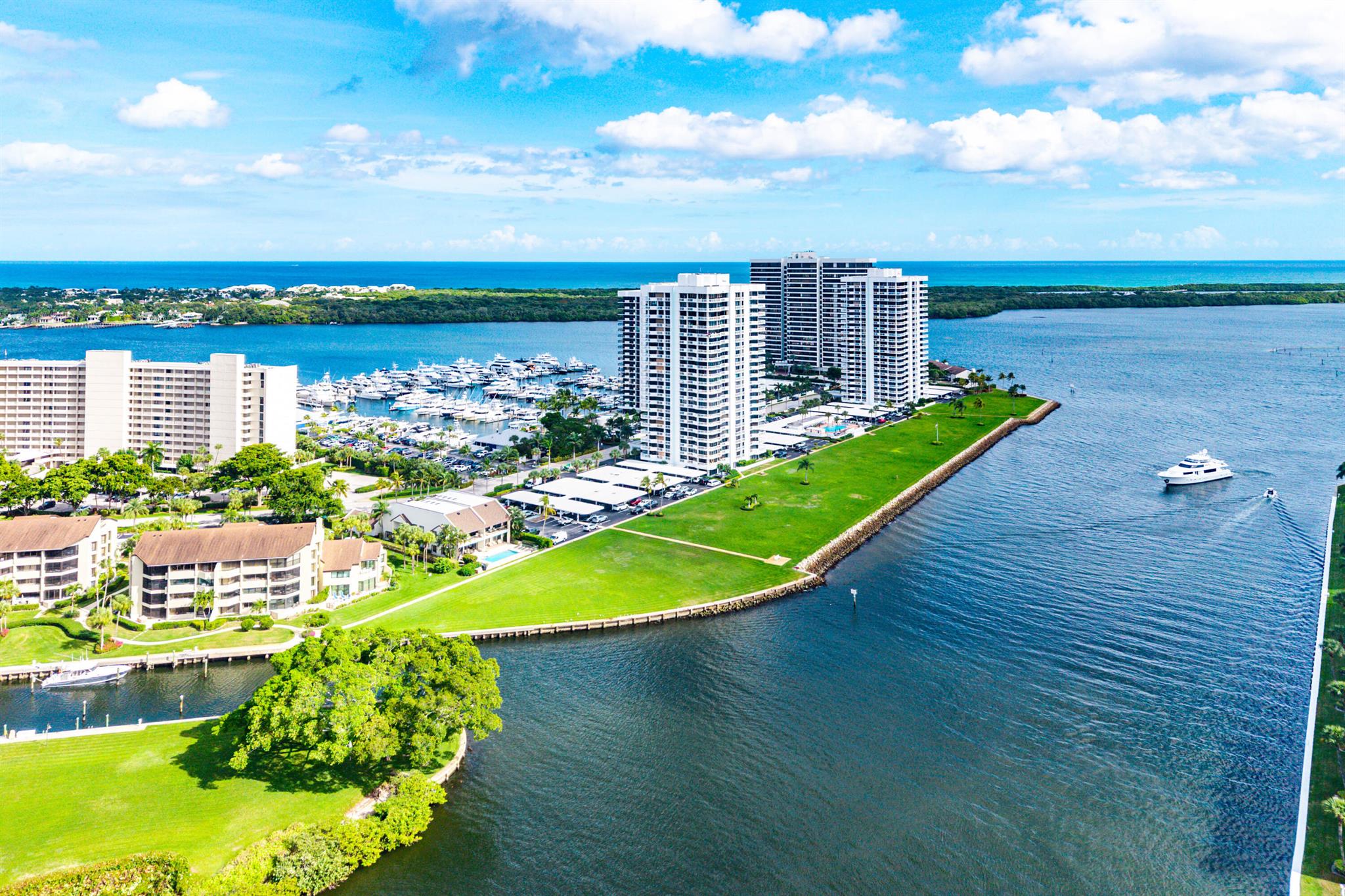 View photos, virtual tours, details... 1109 Marine Way E L4r Way E