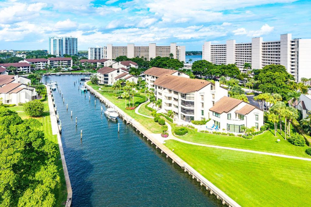 Photo of 1109 Marine Way E L4r Way E, North Palm Beach, FL 33408 (MLS # R11146824)