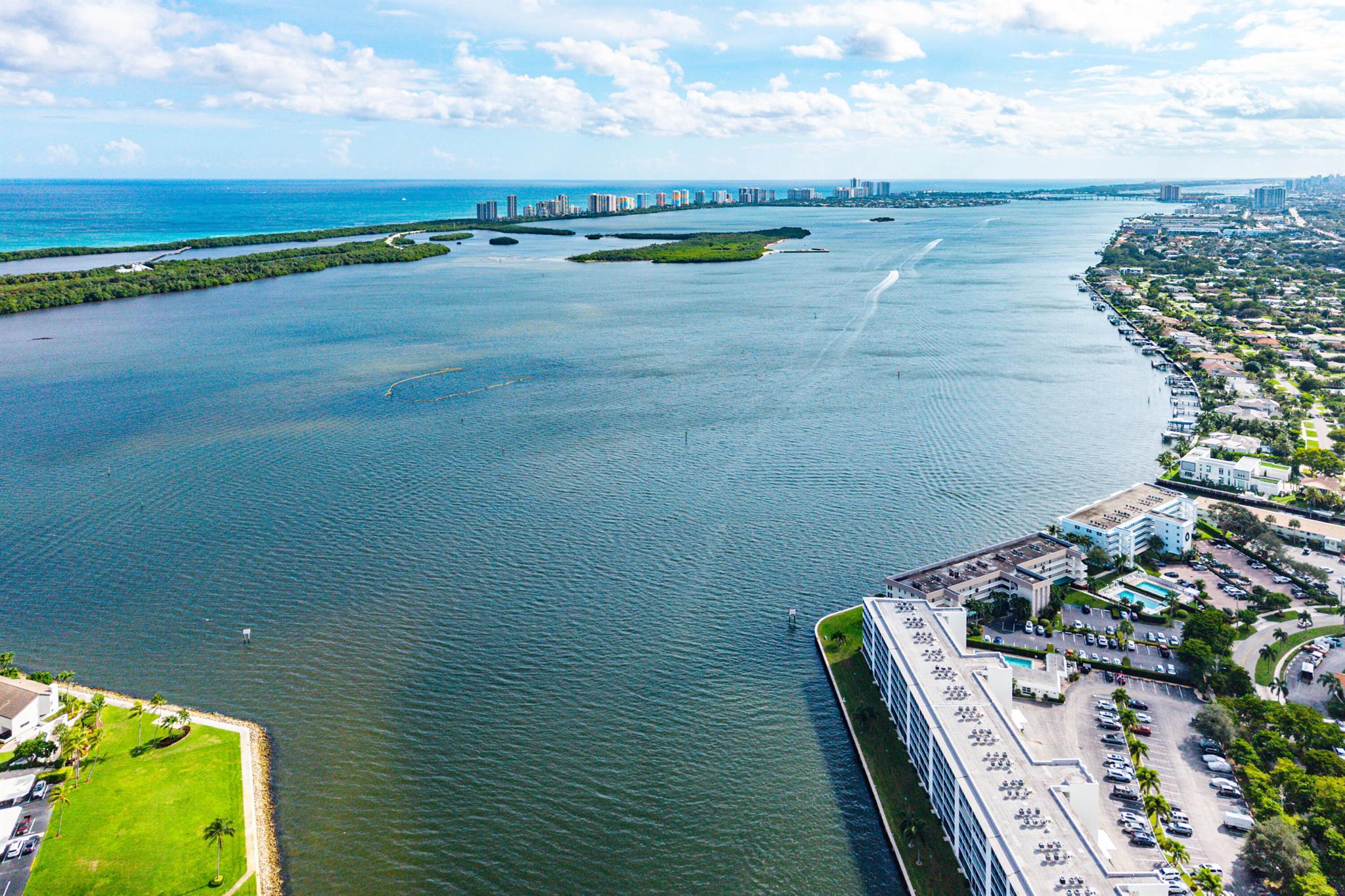 View photos, virtual tours, details... 1109 Marine Way E L4r Way E