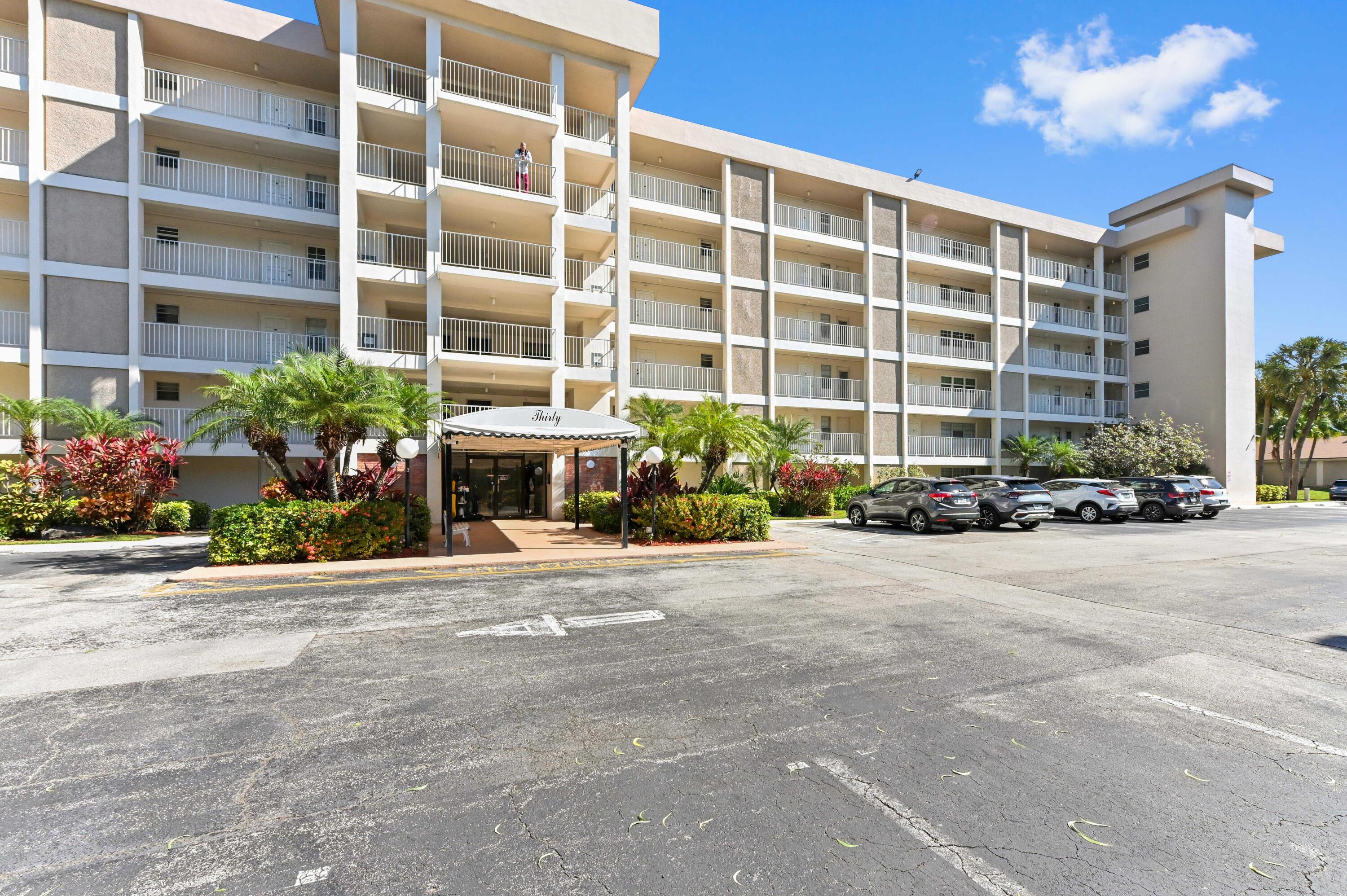 2851 S Palm Aire Drive 101