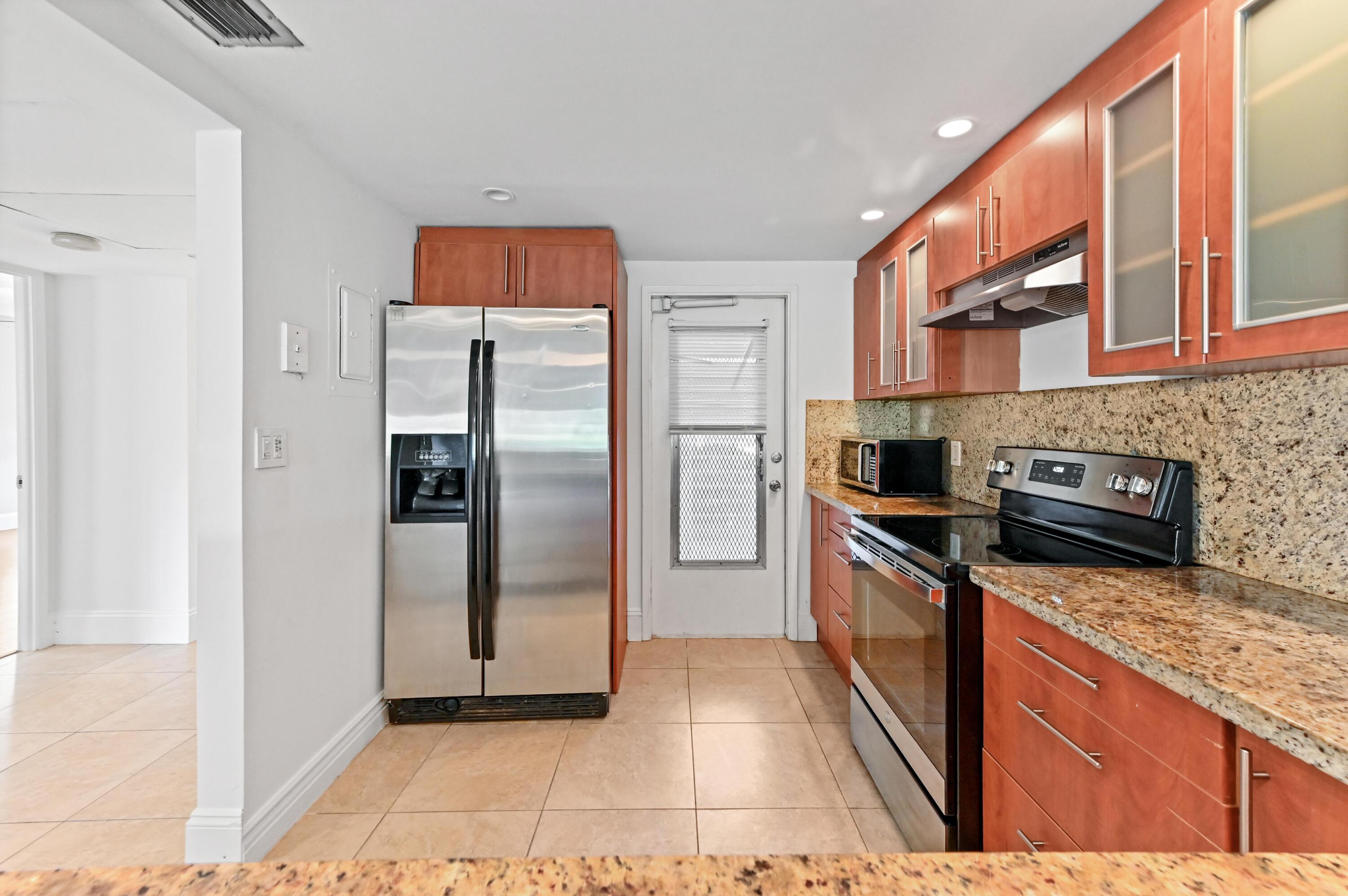 2851 S Palm Aire Drive 101