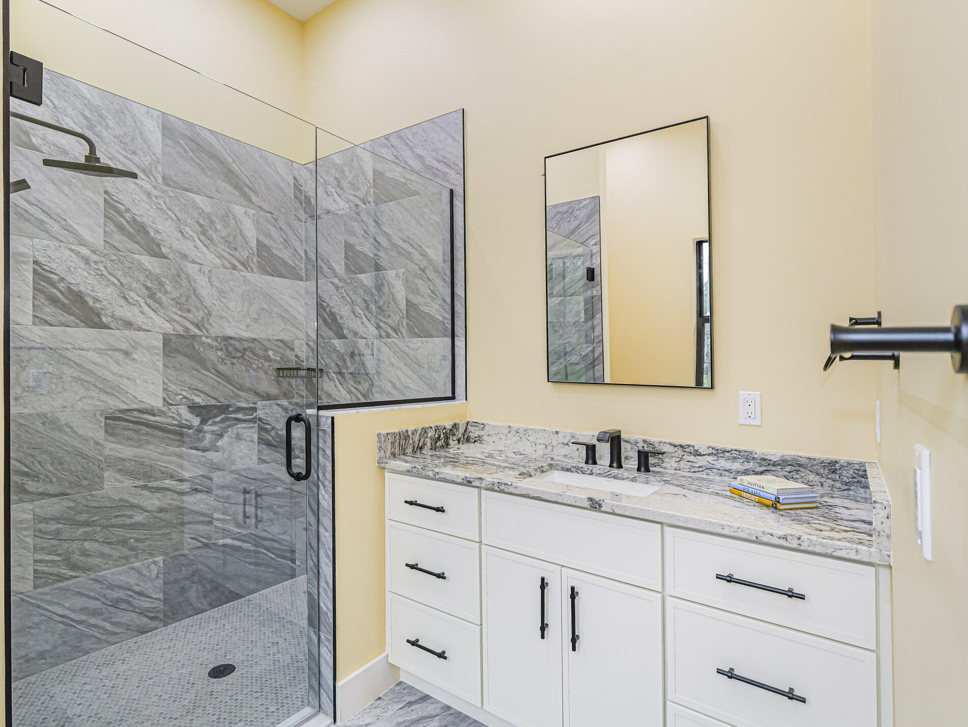 TOWNSITE PLAT OF ROSELAND - Residential Lease