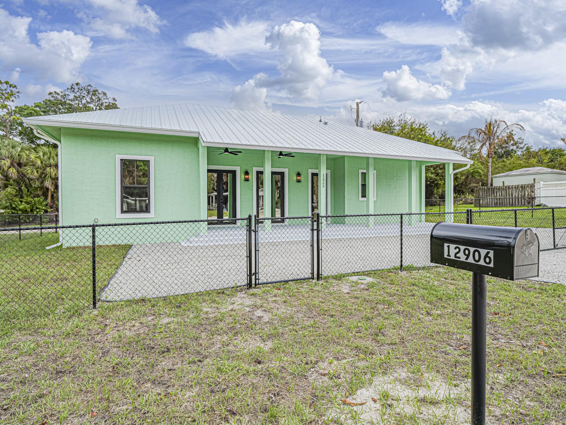 TOWNSITE PLAT OF ROSELAND - Residential Lease