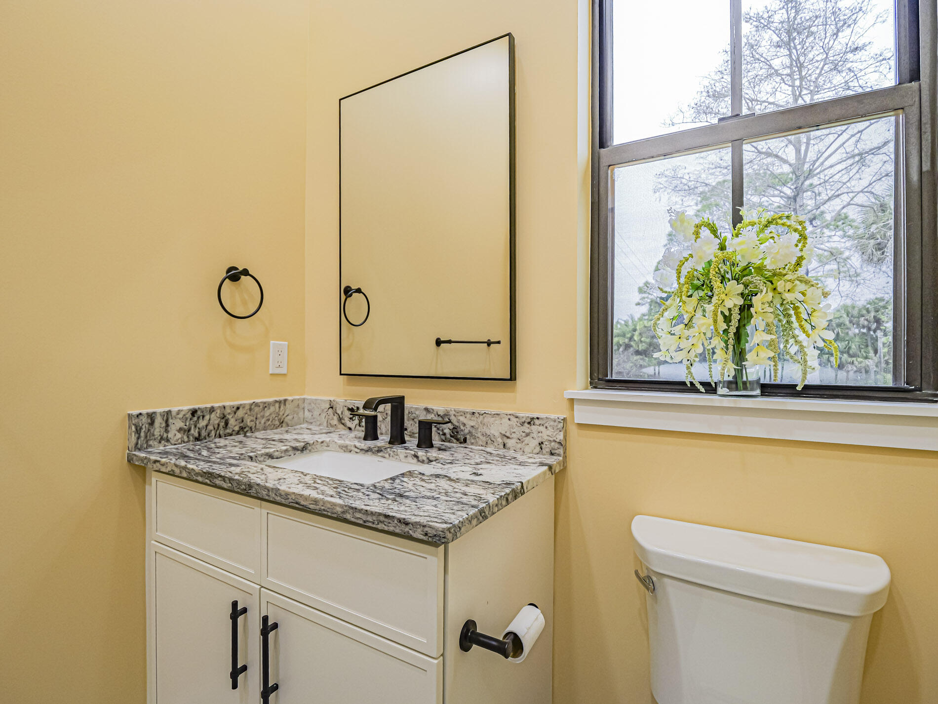 TOWNSITE PLAT OF ROSELAND - Residential Lease