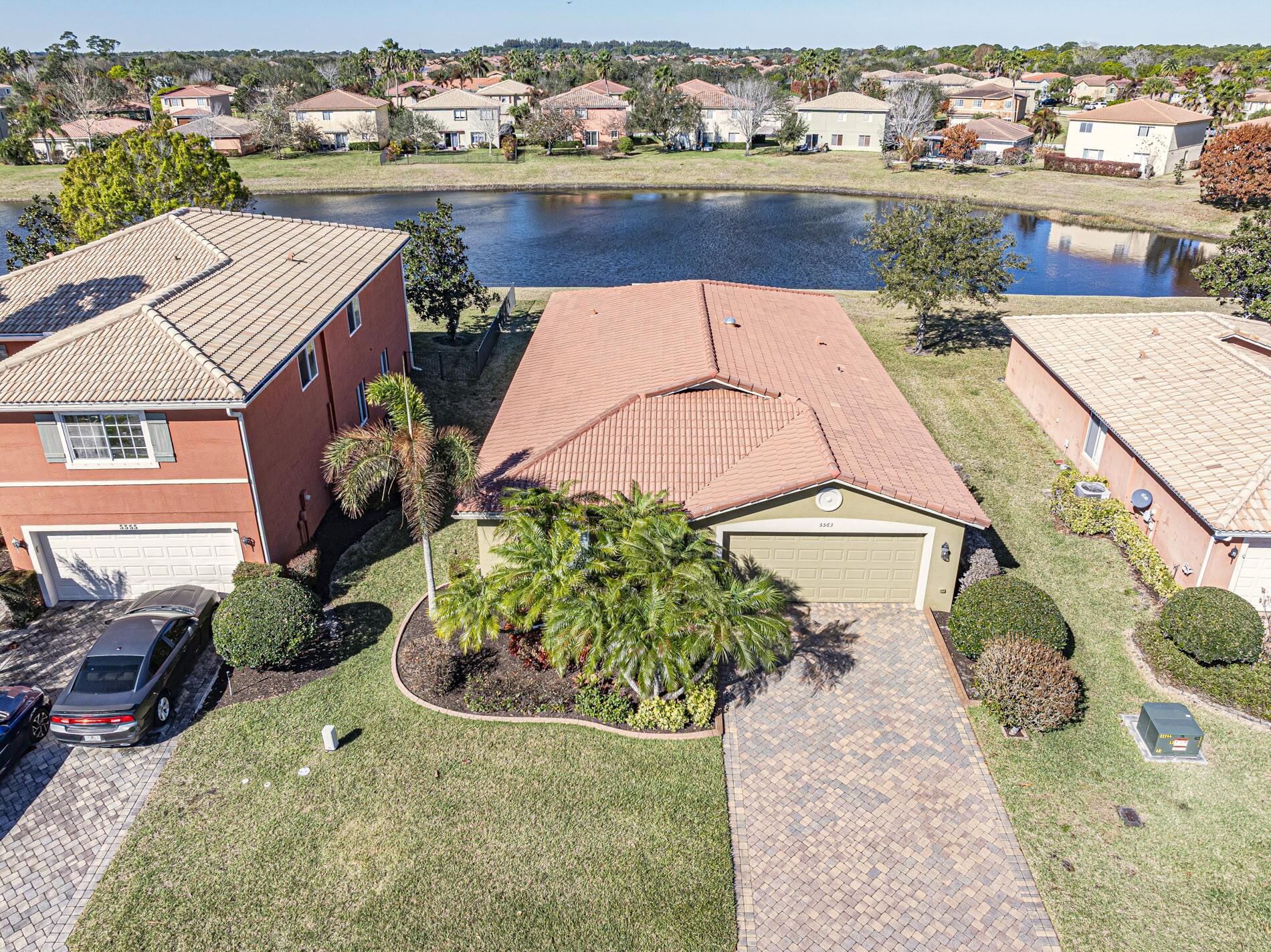 VEROLAGO PHASE 5 - Residential