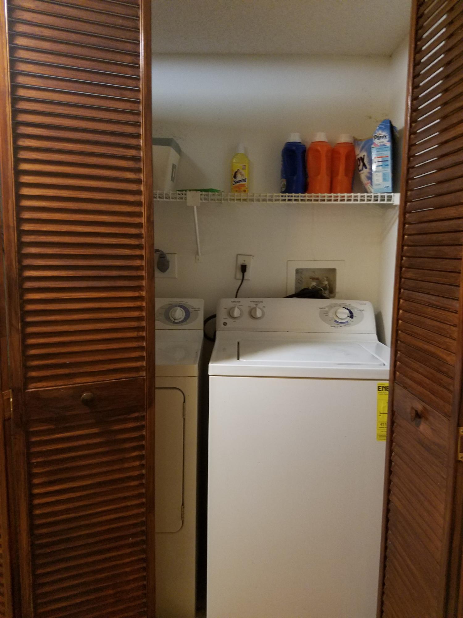 COCO PARC CONDO - Residential Lease