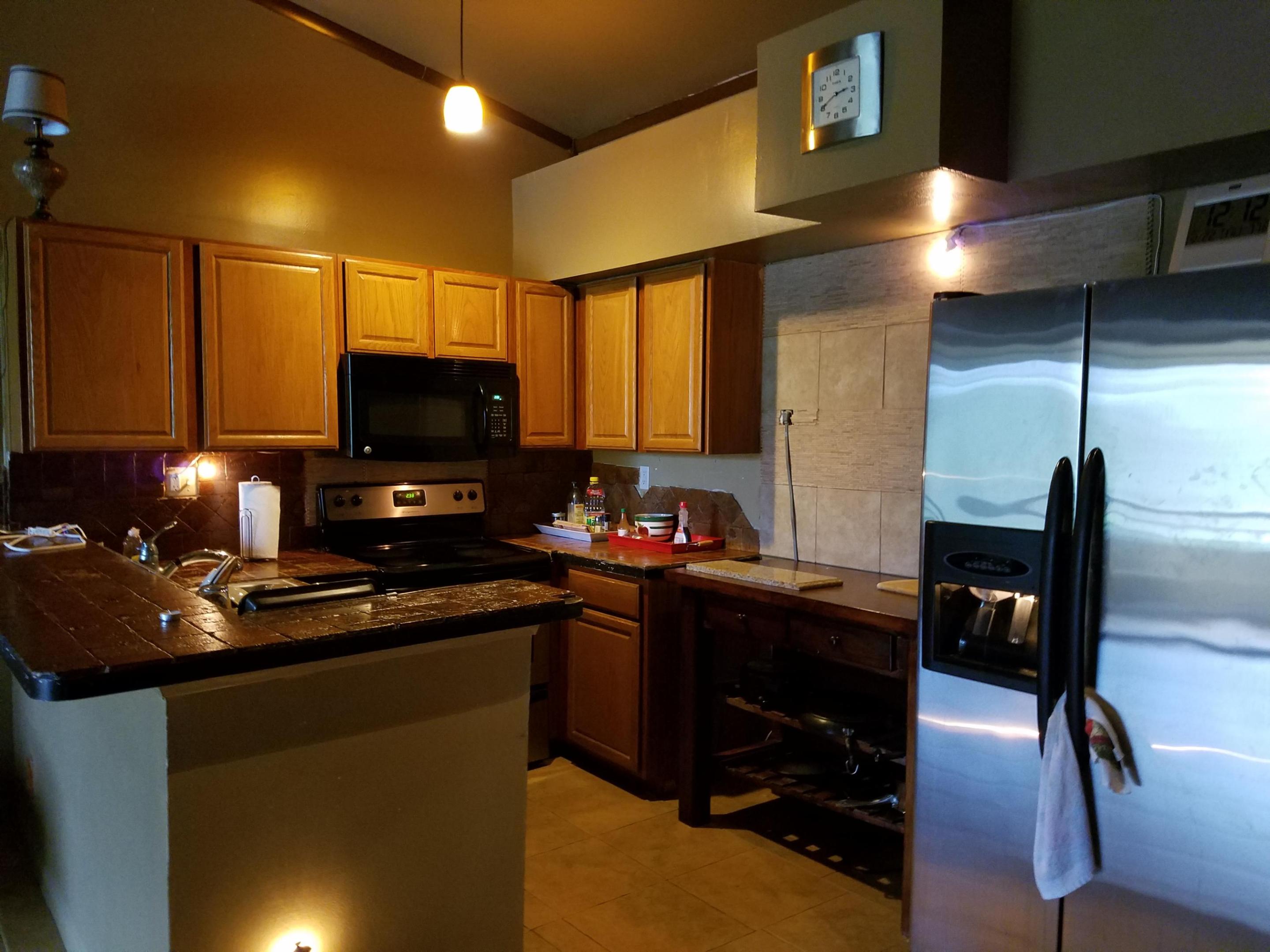 COCO PARC CONDO - Residential Lease