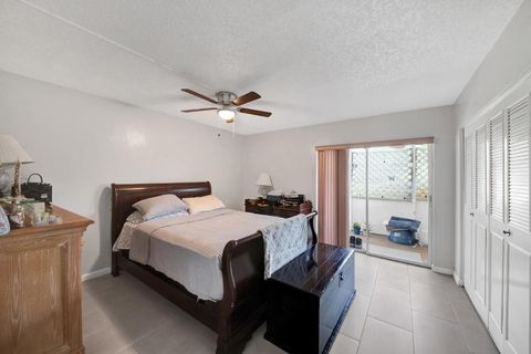 Tiny photo for 2812 S Garden Drive #109, Lake Worth, FL 33461 (MLS # R11131139)