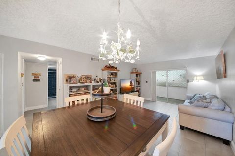 Photo of 2812 S Garden Drive #109, Lake Worth, FL 33461 (MLS # R11131139)