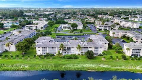 Tiny photo for 2812 S Garden Drive #109, Lake Worth, FL 33461 (MLS # R11131139)