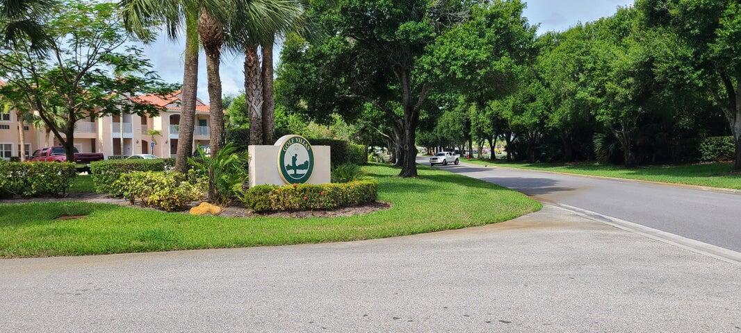 GOLF VILLAS II CONDOMINIU - Residential Lease